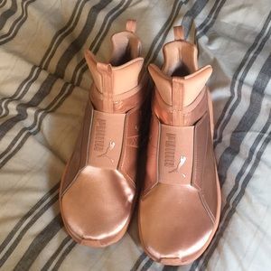 Rose gold high top pumas